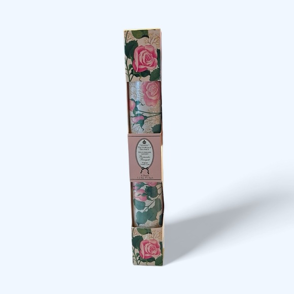 Vintage NOS Victoria’s Secret Wild English Garden Fragrant Drawer Liners Rare - Picture 7 of 9